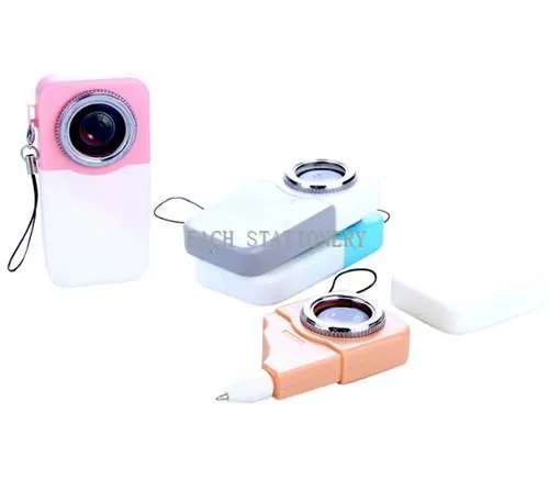 Kawaii-kameran muotoinen muovikynä